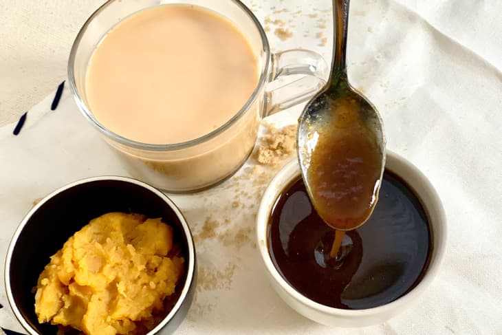 make-your-own-pumpkin-spice-syrup